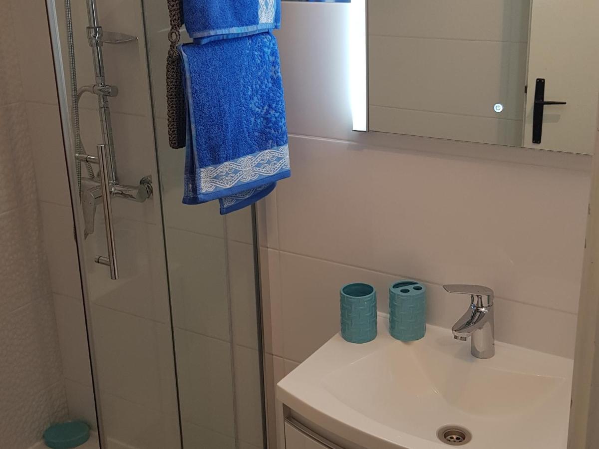 Apartman Duba 塞尼 外观 照片